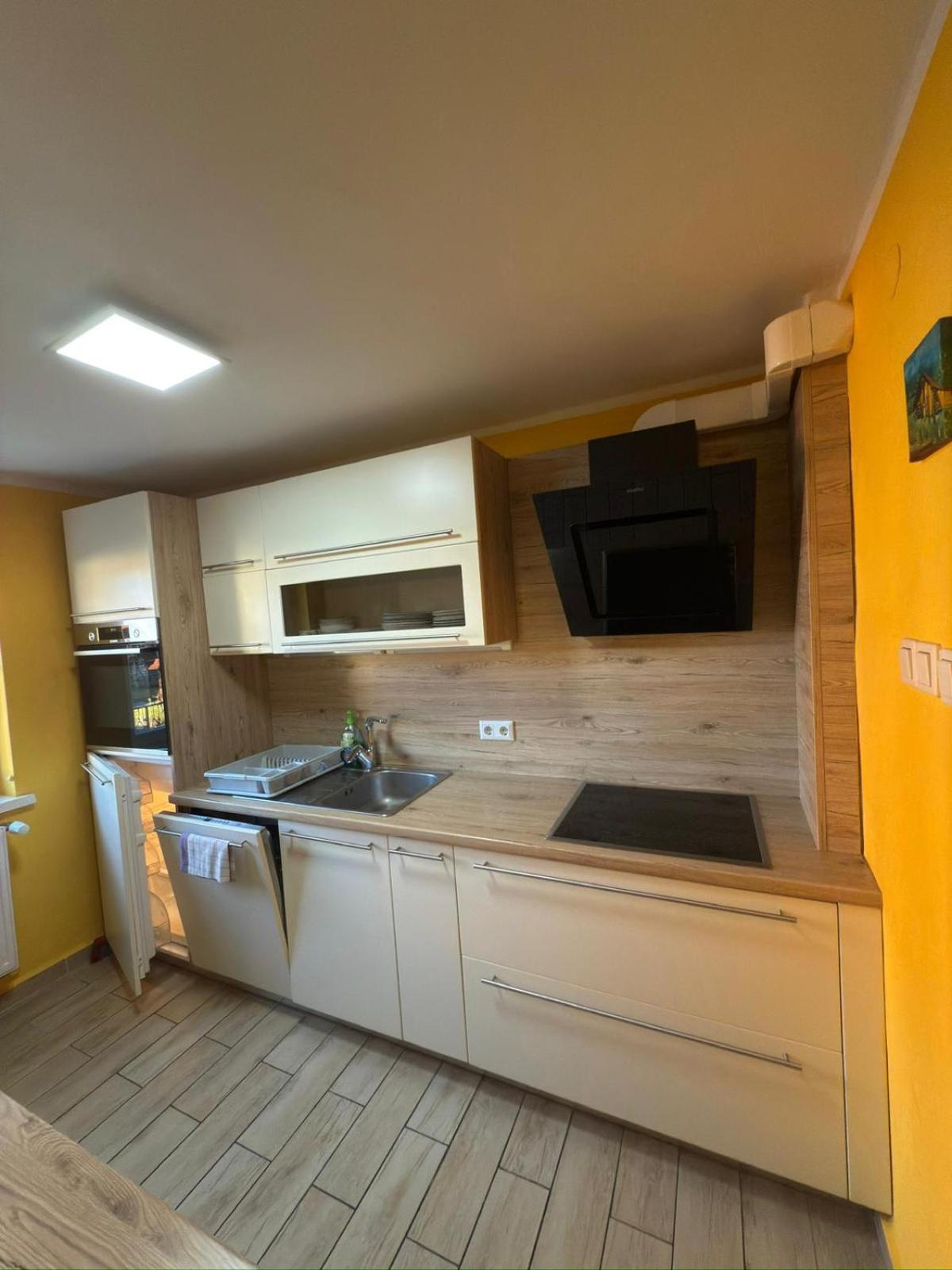 Sobe-Apartma Maribor Dış mekan fotoğraf